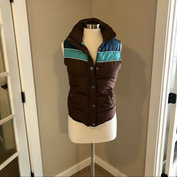 Aeropostale Sleek Full Zip Puffer Vest - Picture 2 of 6